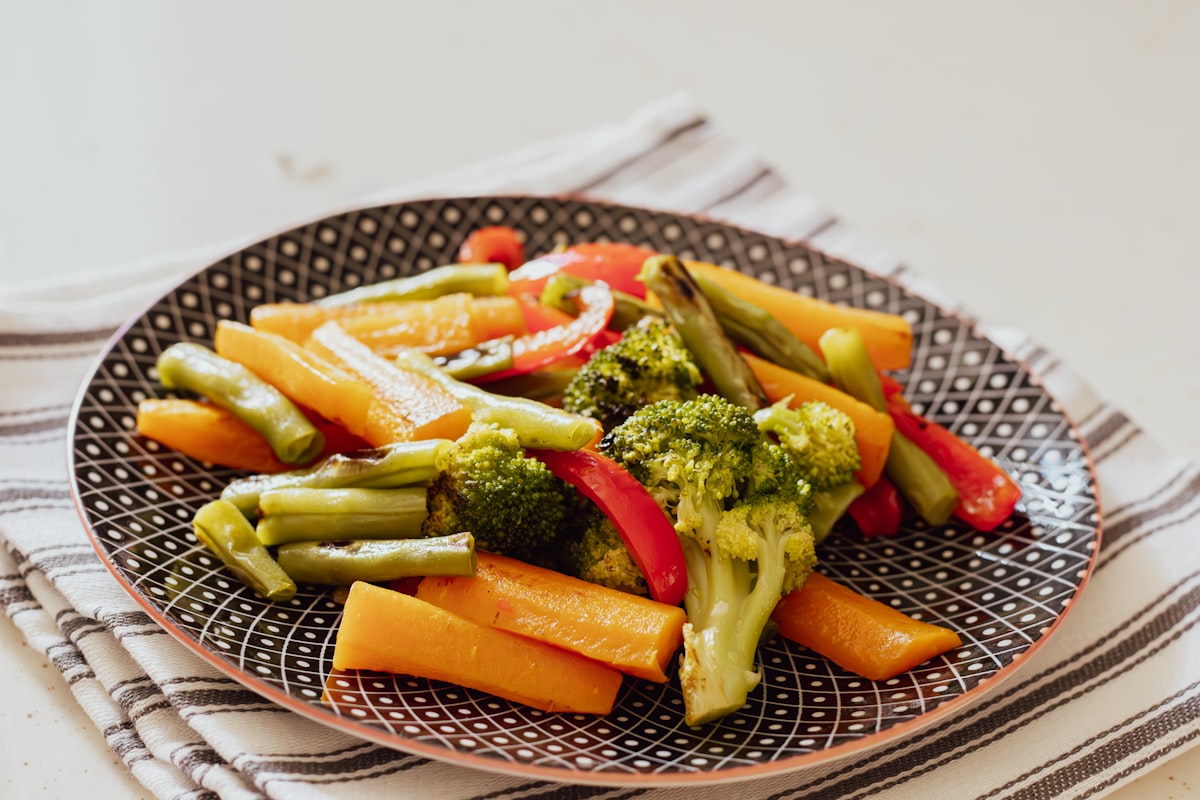 Asian stir-fry with rice and vegetables